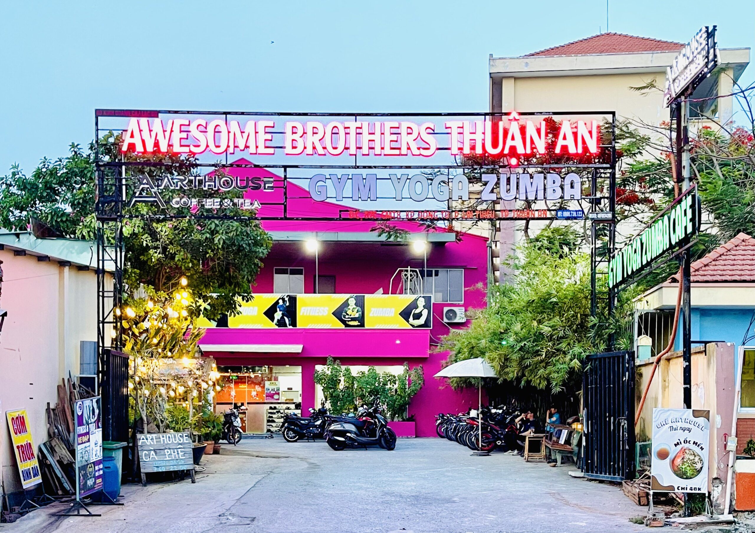 image of club